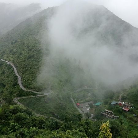 Icebergs Mussoorie - A Boutique Stay And 24 Hrs Roof Top Cafe Exteriör bild