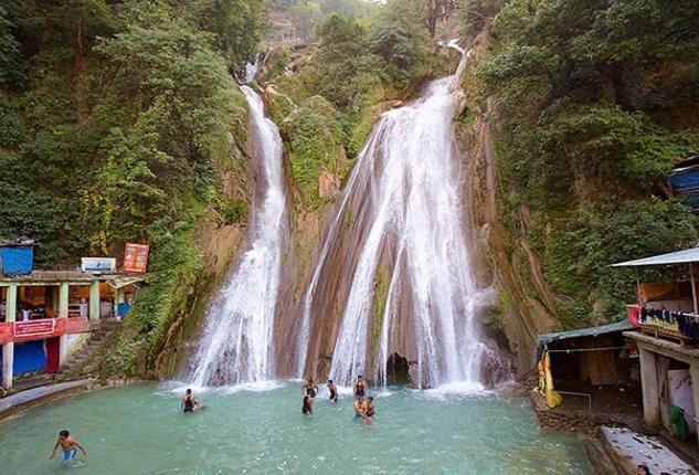 Icebergs Mussoorie - A Boutique Stay And 24 Hrs Roof Top Cafe Exteriör bild